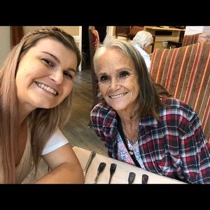 Meet your Posher, Kendall